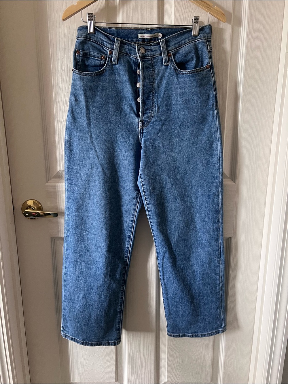Levi's High Rise Ribcage Straight Ankle Waterless Stretch Buttonfly Jeans 29